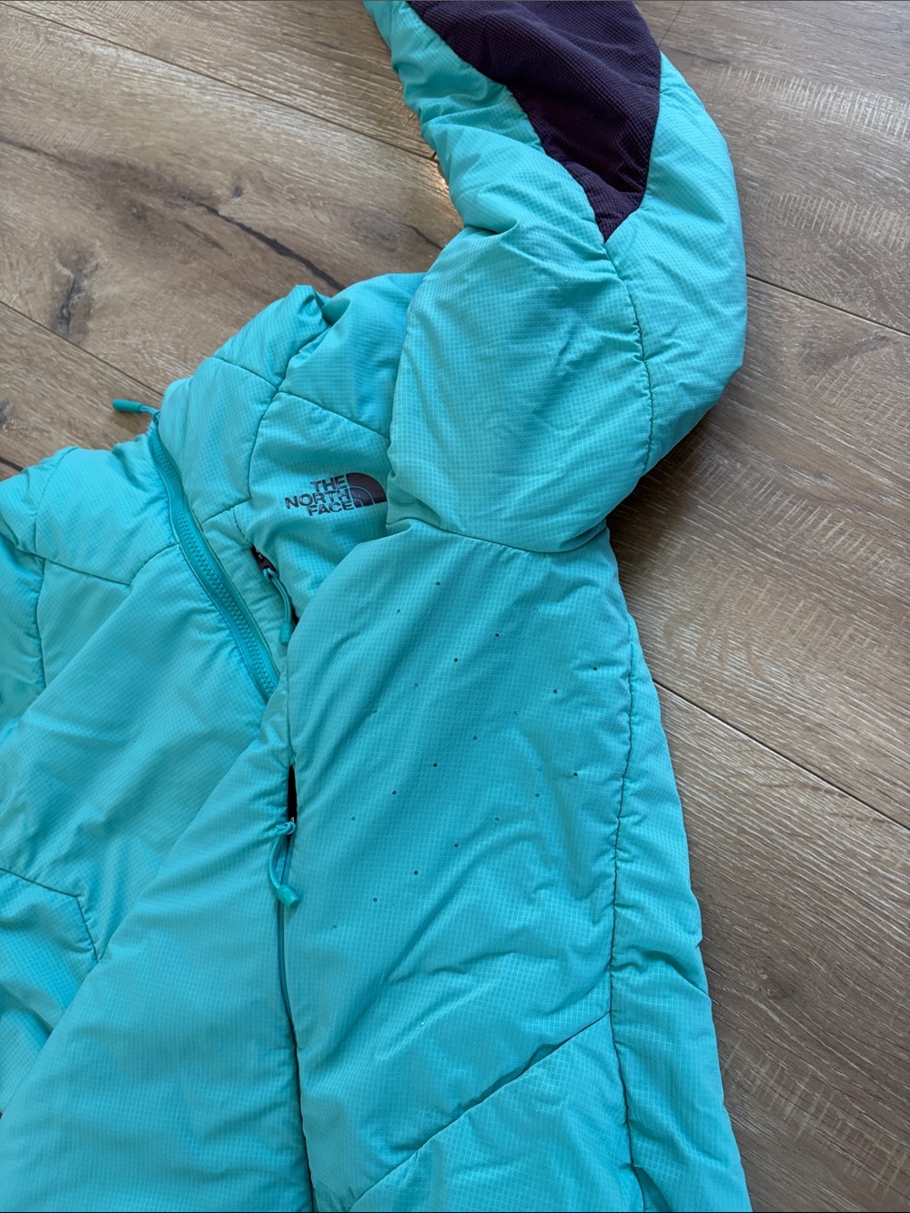 Women’s North Face Ventrix Hooded Jacket - Picture 13 of 16